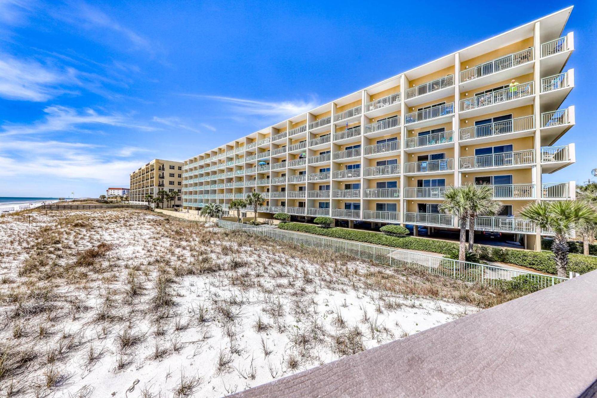Pelican Isle Condominiums Форт Уолтън Бийч Екстериор снимка