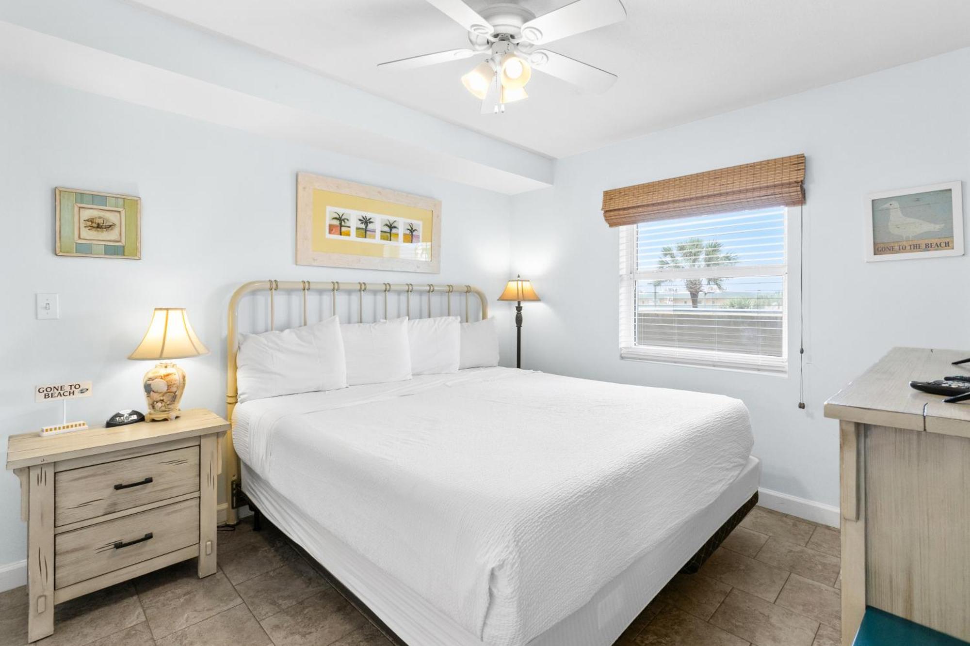 Pelican Isle Condominiums Форт Уолтън Бийч Екстериор снимка